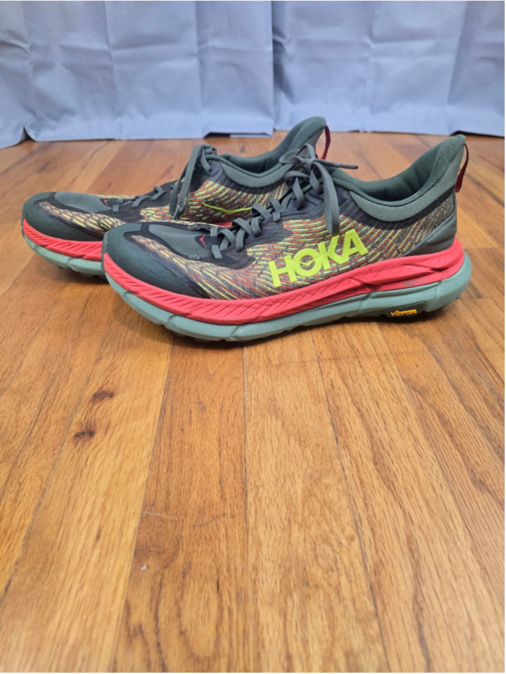 Men's Hoka Athletic Shoes Size 11.5 Green and Red